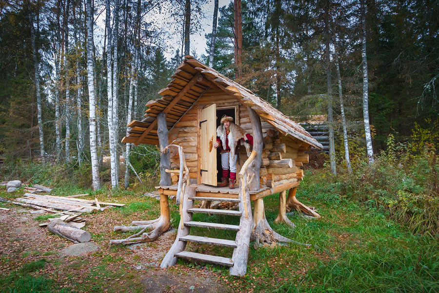 Viikingite Küla Nõiamaja.
